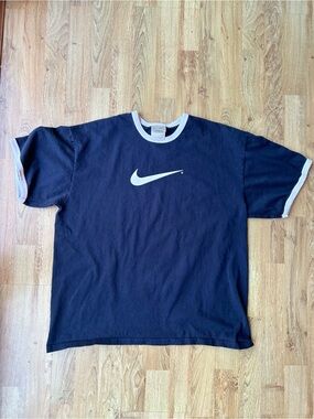 Vintage 90’s Nike T Shirt Navy Blue White Swoosh 100% Cotton Large White Tag